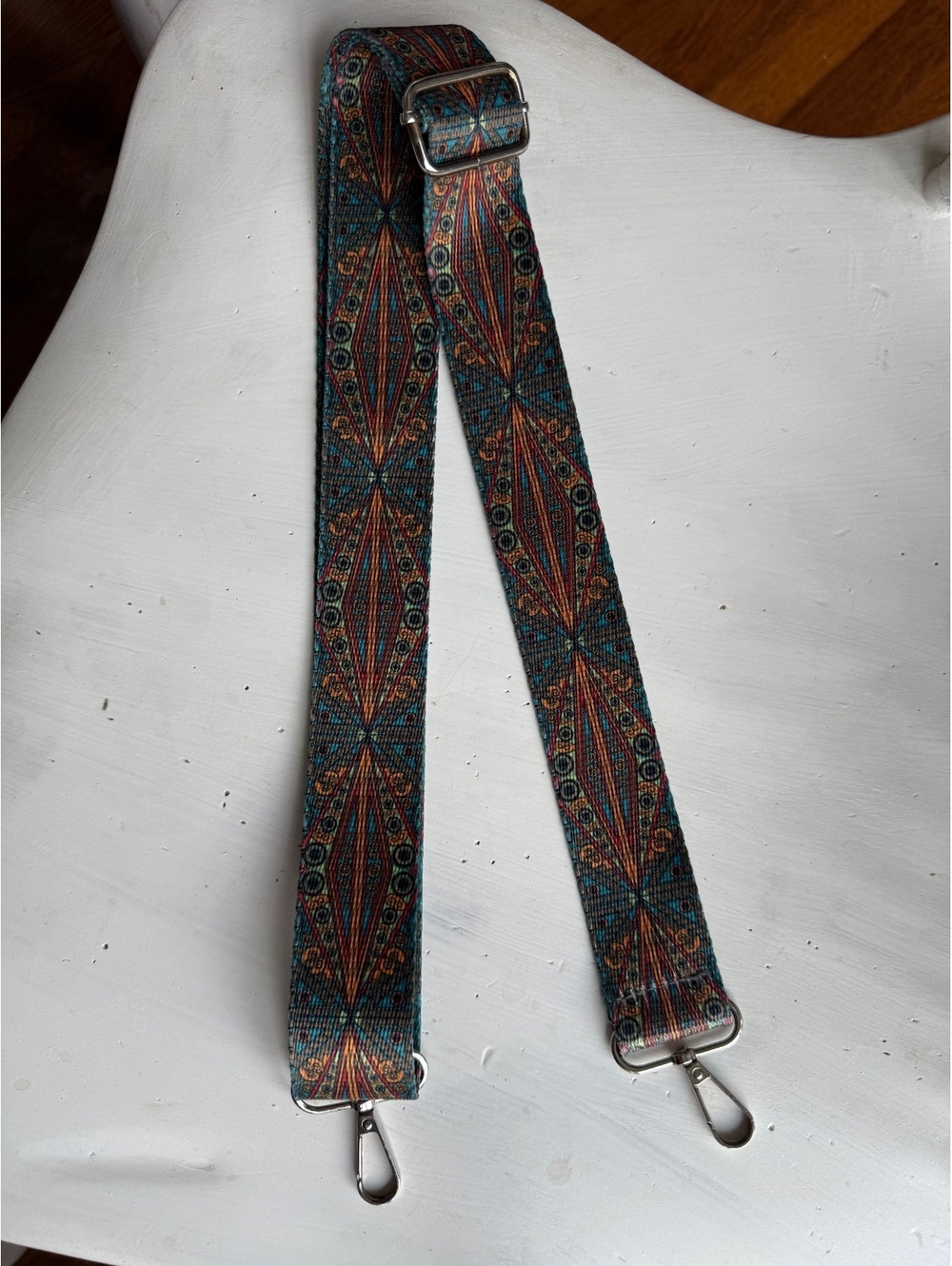Adjustable Wide Strap with Colorful Geometric Pattern and Metal Clips